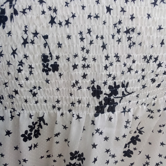 Zara Ruched Blouse White & Black Floral Stars Pattern Front Tie Balloon Sleeve - Picture 9 of 16